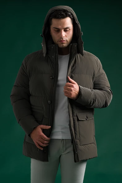 Slimfit Kapşonlu Fermuar Ve Düğme Kapamalı Yan Ve Üst Cepli Yoğun Elyaf Dolgulu Uzun Mont - 2