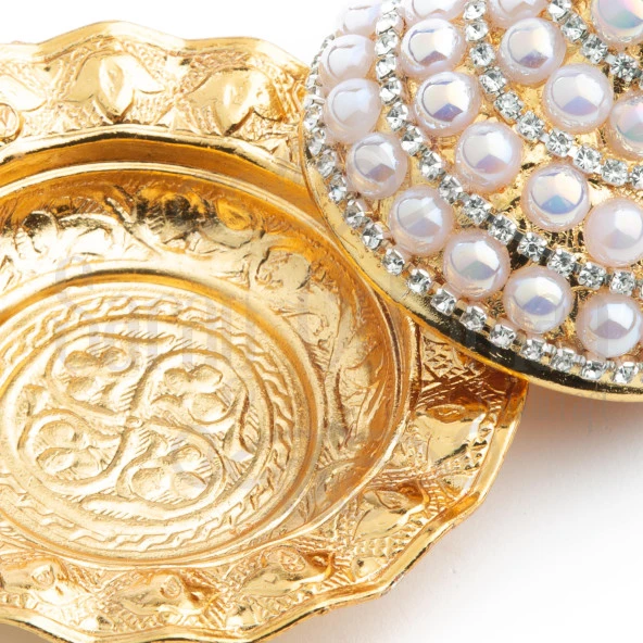 İncili ve Swarovski Taşlı Lokumluk Kahve Yanı Çikolatalık DrajelikKubbeli No.2 Sarı