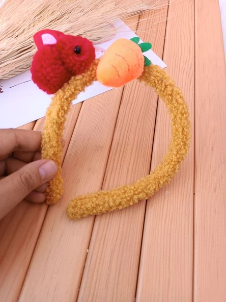 Tavşan Figürlü Peluş Taç - 6