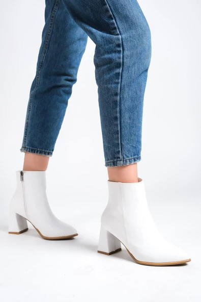 Kairobi Beyaz Mat Kalın Topuklu Bot - 3