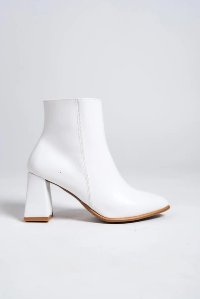 Kairobi Beyaz Mat Kalın Topuklu Bot - 4