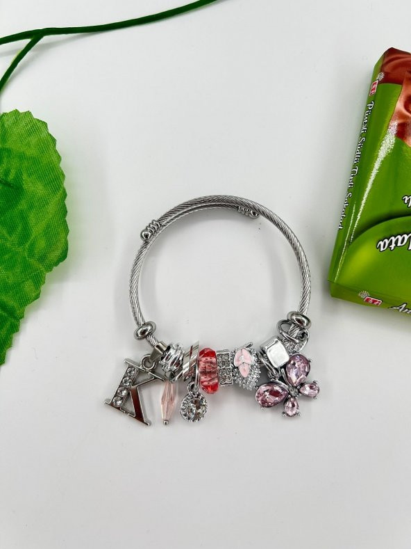 Kadın Charm K Harfi & Pembe Taşlı Çelik Kelebek Bileklik
