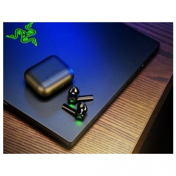 Razer Hammerhead True Wireless x Kulaklık - 2