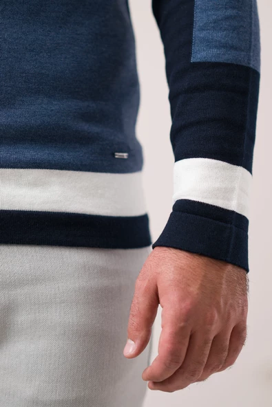 Dorss Slimfit Sıfır TasarımYaka Desenli Pamuklu Erkek Spor Kazak - 12