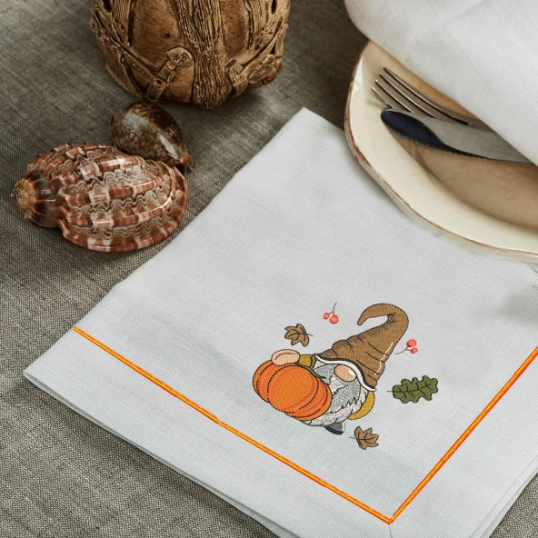 İthal Keten Gnome Nakışlı 4'lü Kumaş Peçete ve runner - Resim 3