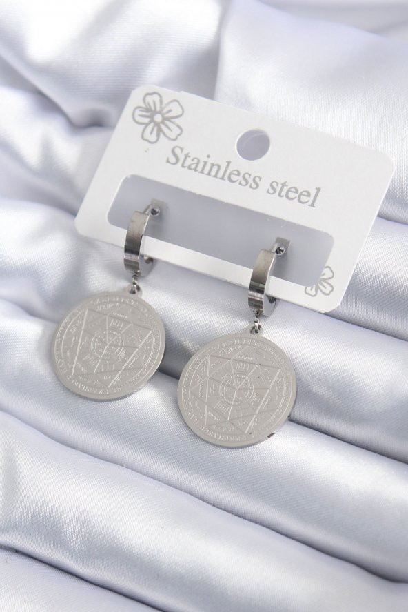 316L Çelik Gümüş Renk Pentagram İşleme Model Kadın Küpe ürün görseli