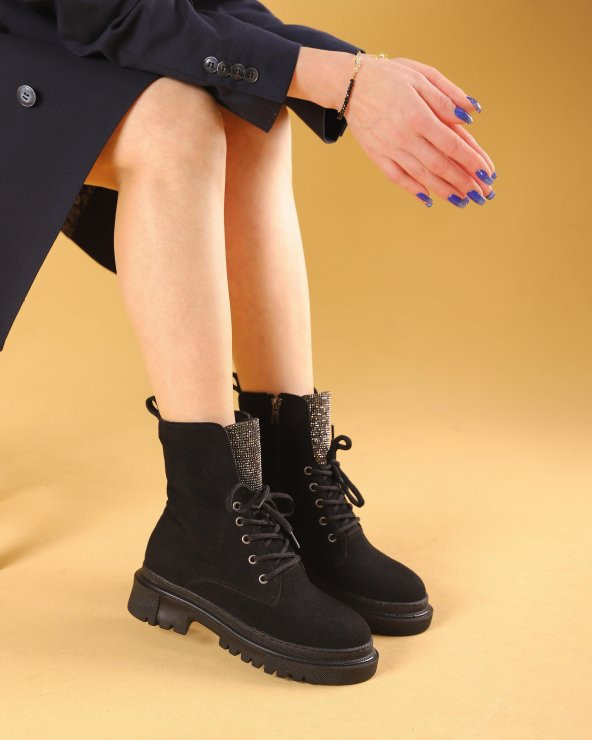 Zalaria Siyah Süet Deri Taşlı Kadın Kışlık Bot