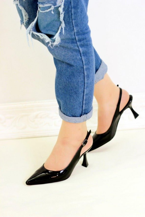 Evolian Siyah Renkli Parlak Kadın topuklu Ayakkabı - 4