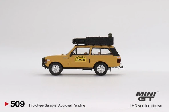 Mini GT Range Rover 1982 Camel Trophy Papua New Guinea Team USA - 509 - Resim 4