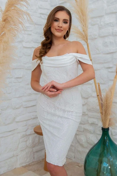 Ekru Dantel Saten Kollu Kısa Nikah Elbisesi ve Söz Elbisesi