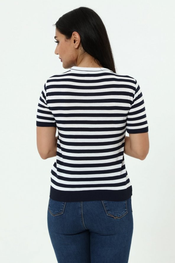 Çizgili Yonca Kısa Kol Fit Kesim T-shirt - 2