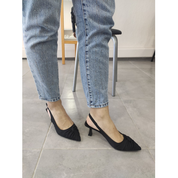 Tarzbu Lks İnce Topuklu Sivri Burun Siyah Abiye Ayakkabı - 4
