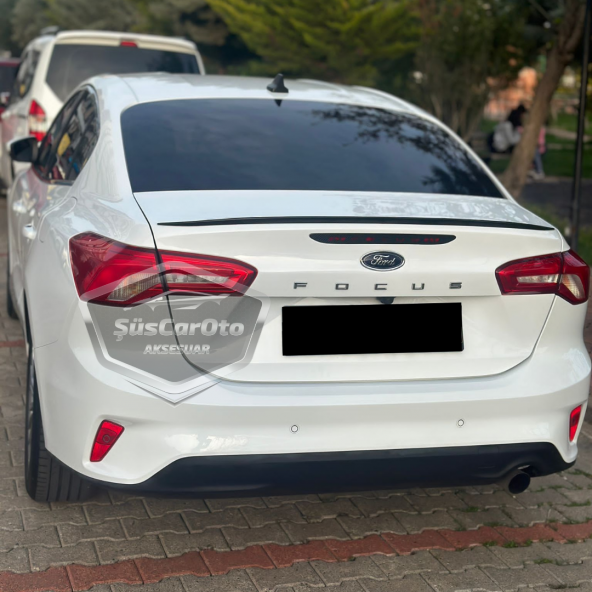 Ford Focus 4 2018 ve Sonrası Sedan Uyumlu Bagaj Üstü Spoiler Bagaj Çıtası Piano Black Parlak Siyah - 7