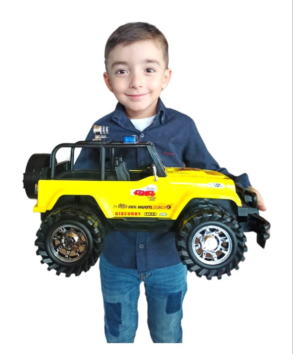 Oyuncak Arazi Aracı Büyük Boy İçi Dolu Tekerlekleri Mekanizmalı Sürtmeli Jeep İthal 50x27cm Yeşil