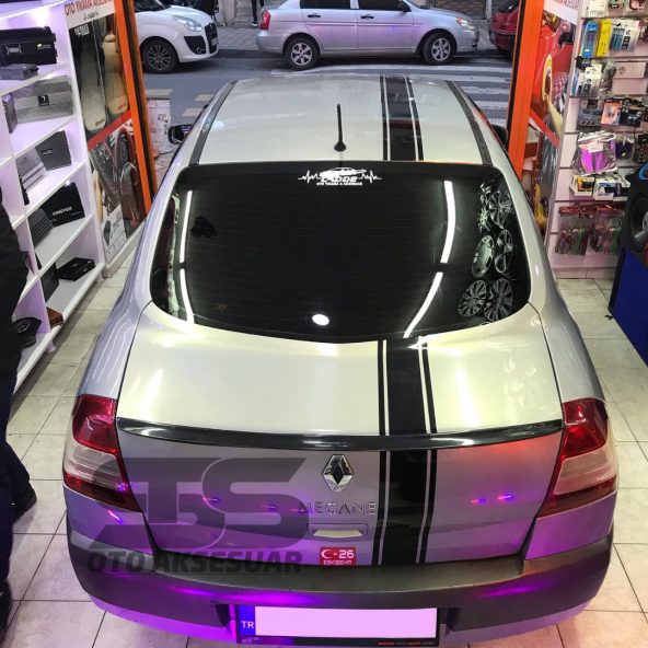 Renault Megane 2 Sedan Bagaj Üstü Spoiler Bagaj Çıtası Piano Black