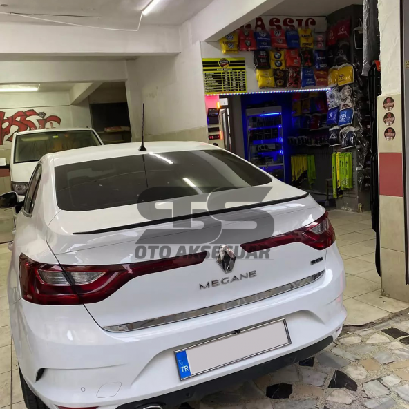Renault Megane 4 Sedan Kasa Uyumlu Bagaj Üstü Spoiler Piano Black - 2