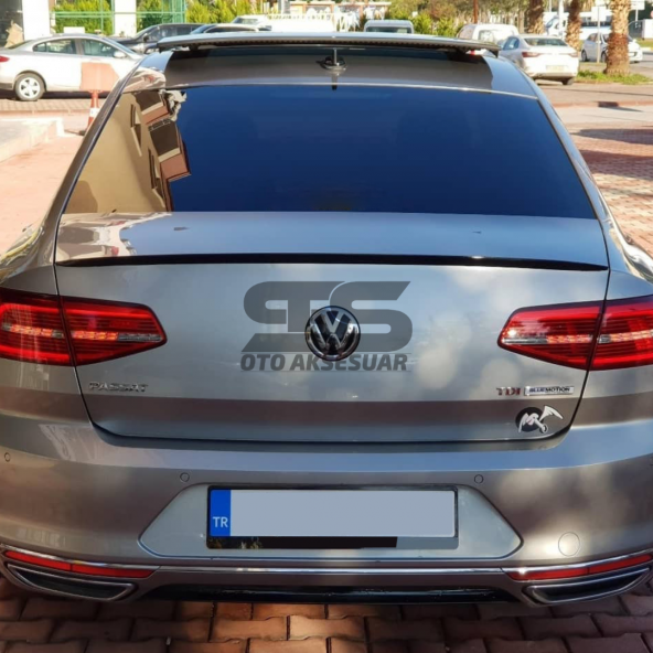 Volkswagen Passat B8  8.5 Bagaj Üstü Black Piano Spoiler - Resim 3
