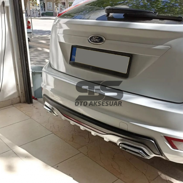 Ford Focus 2 HB Difüzör Arka Tampon Eki 2 Egzoz Çıkışlı Gri Reflektörlü - Resim 3
