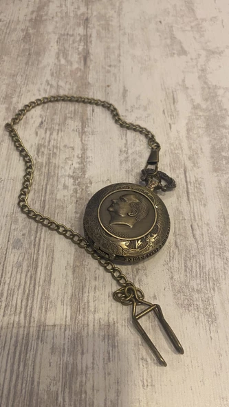 Atatürk Kabartmalı Cep Saati Köstekli Saat Kapağa Yazı Yazılır - Resim 3