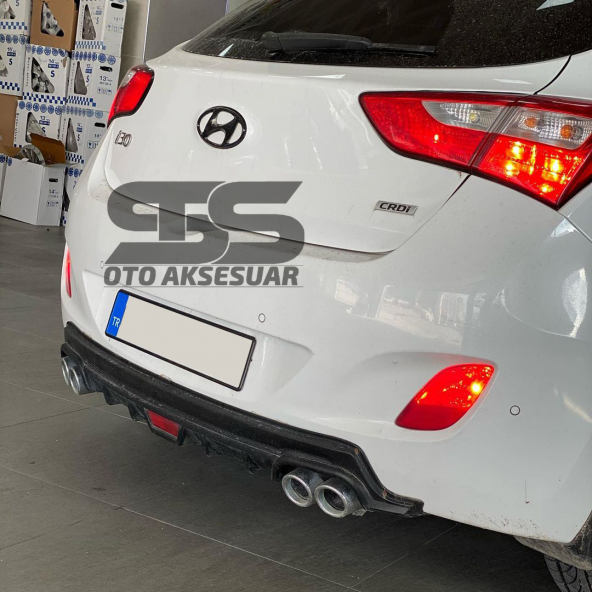 Hyundai i30 Difüzör Arka Tampon Eki 4 Egzoz Çıkışlı Siyah Tip - Resim 3