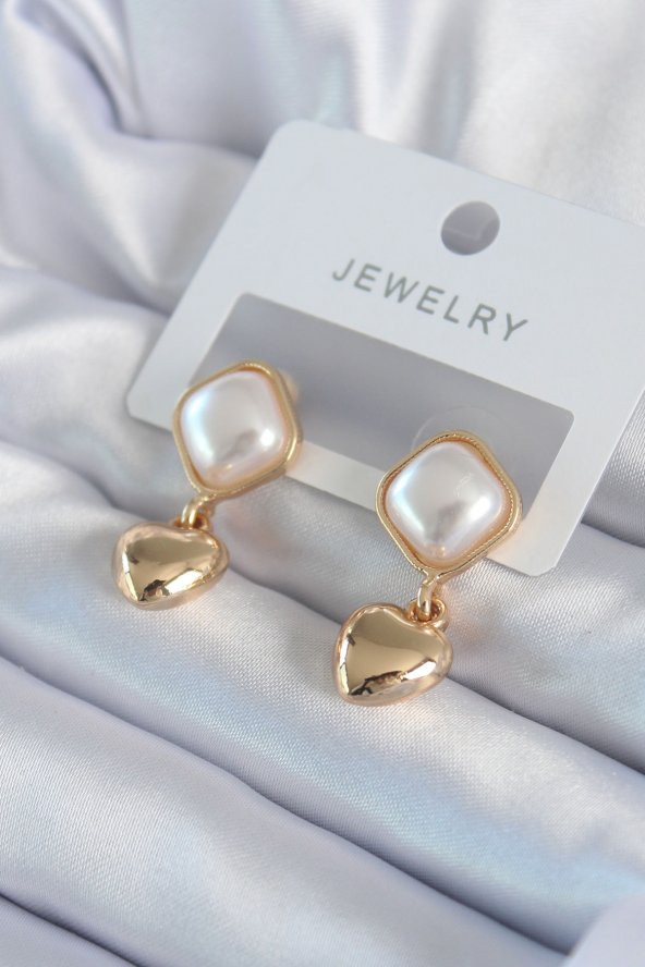 Gold Renk Kare İnci Sallantı Kalp Model Pirinç Kadın Küpe ürün görseli