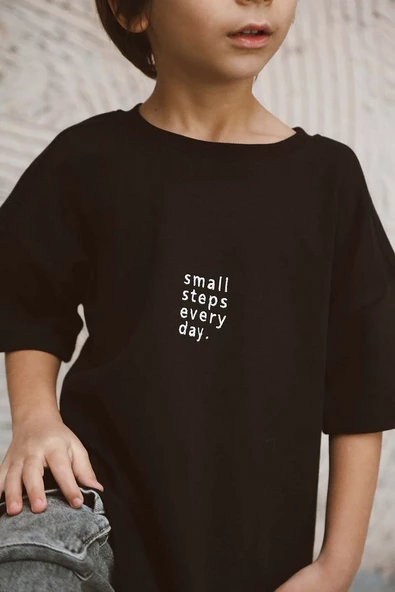 Bisiklet Yaka Nakışlı Oversize T-shirt Bebek Çocuk - 7