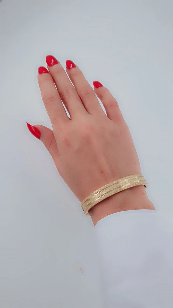 Kadın Simli Model Çelik Kelepçe Bileklik ürün görseli