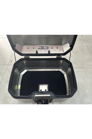 SHAD Çanta Tr-55 Terra Alüminyum Silver + Bağlantı Tablası - 5