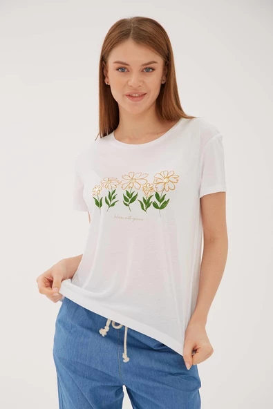 FASHION FRIENDS KADIN BASKILI T-SHİRT 23Y-TST0230K1