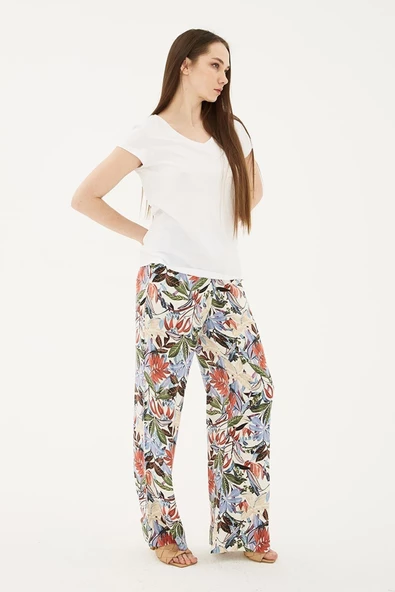 FASHION FRIENDS KADIN V YAKA CEPLİ T-SHİRT 23Y-TST0710K1