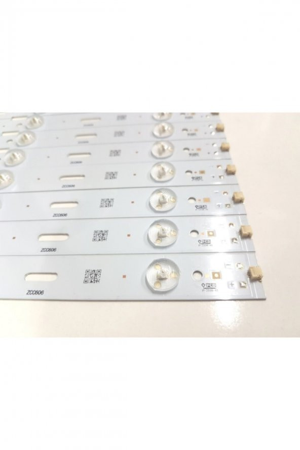 Arçelik A40-lb-5533 A40 Lb 6536 Led Bar Takımı 2013arc40 2013arc40 3228n1 Altus - 2