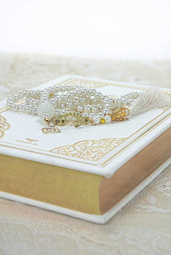 Fransızca Mealli Medine Hatlı Kuranı Kerim ve Seccade Seti Beyaz - Resim 4