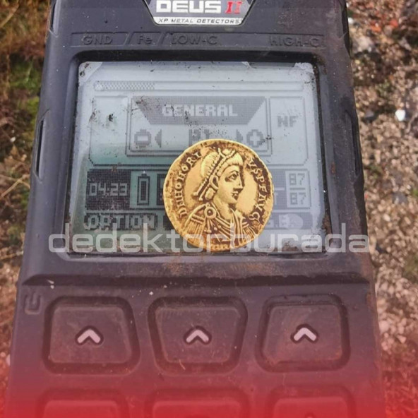 DEUS 2 - 34x28cm FMF Başlık, Ana Kontrol Ünitesi (RC), BH-01 Kablolu Su Geçirmez Kulaklık - 10