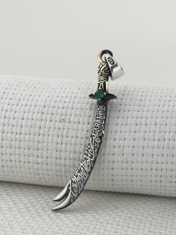 La Feta İlla Ali La Seyfe İlla Zülfikar Yazılı Yeşil Taşlı Gümüş Kolye Ucu - Resim 2