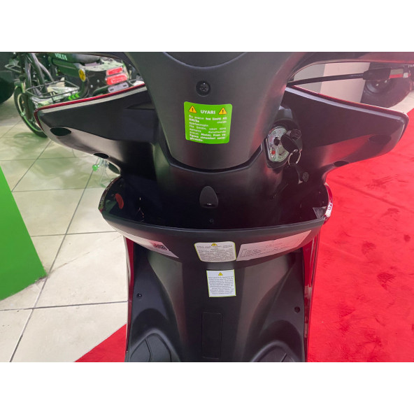 VOLTA REVOLT RS5 50CC SCOOTER - Resim 10