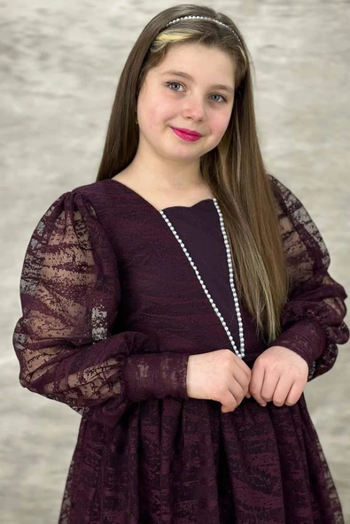 Kız Çocuk Kolları Transparan Yakası İnci Boncuklu Etek Ucu Fırfırlı Mürdüm Abiye - Resim 2