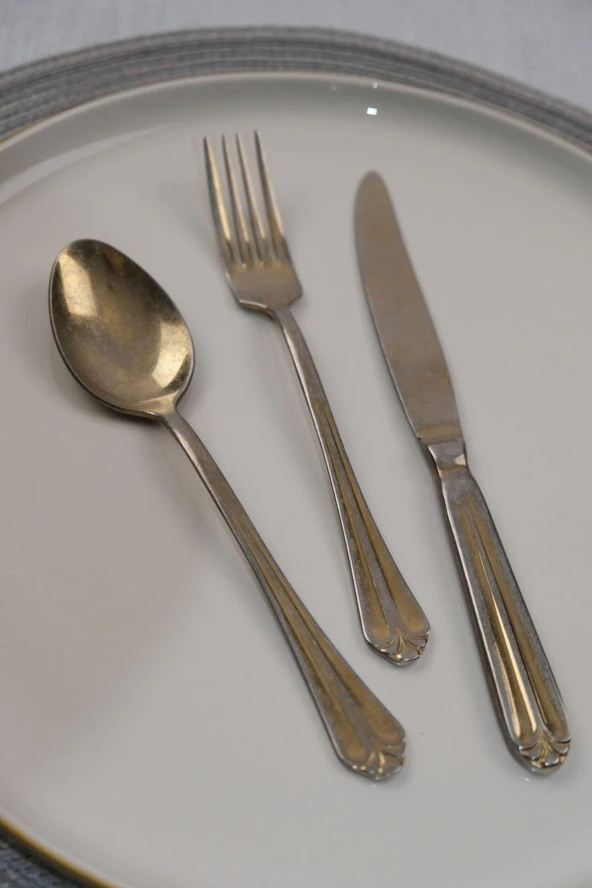 Lugga Maya Eskitme Gold Tatlı Çatal Kaşık Bıçak Takımı 18 Parça - 2