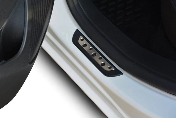 OMSA VW Passat B8 Kapı Eşiği Dotline 4 Parça 2015 ve Sonrası - 4