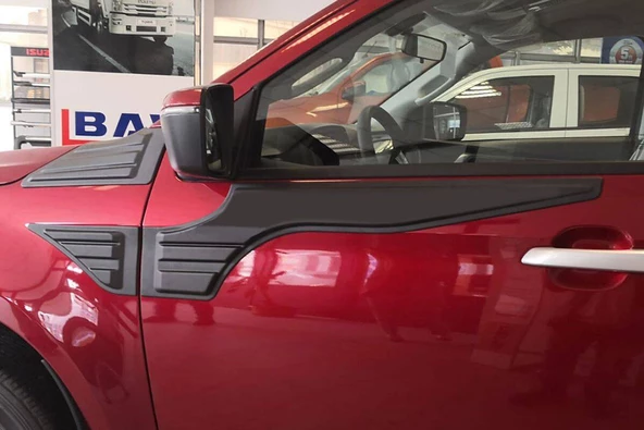 OMSA Isuzu D-Max Kapı Dodik Yarasa Set 6 Parça 2020 ve Sonrası - 3