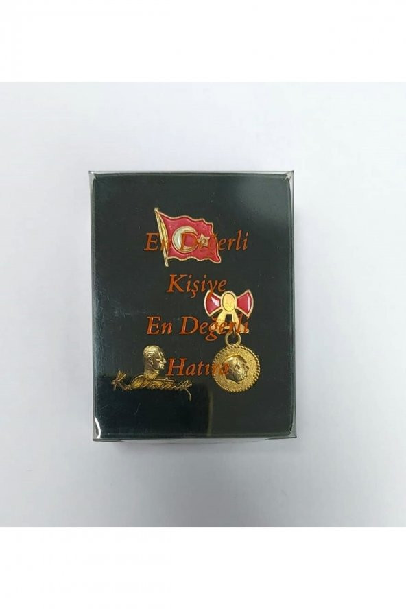 Özel Kutusunda Atatürk Ve Türk Bayrağı Rozet Takımı ürün görseli 1