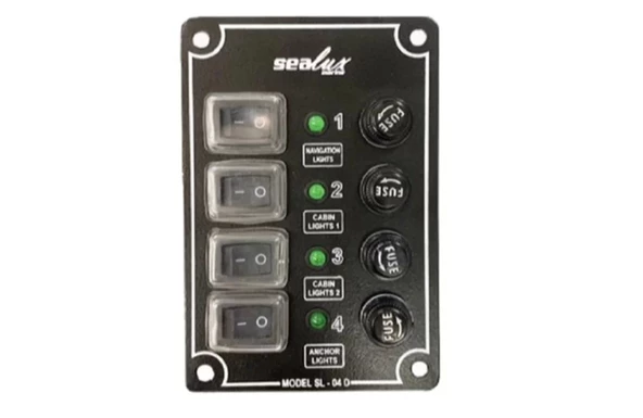 Switch Panel 4 Anahtarlı İzoleli Dikey