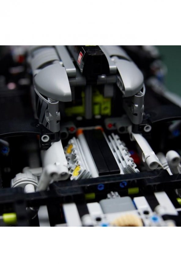 LEGO Technic PEUGEOT 9X8 24H Le Mans Hybrid Hypercar 42156,Oyuncak Araba Yapım Seti - 3