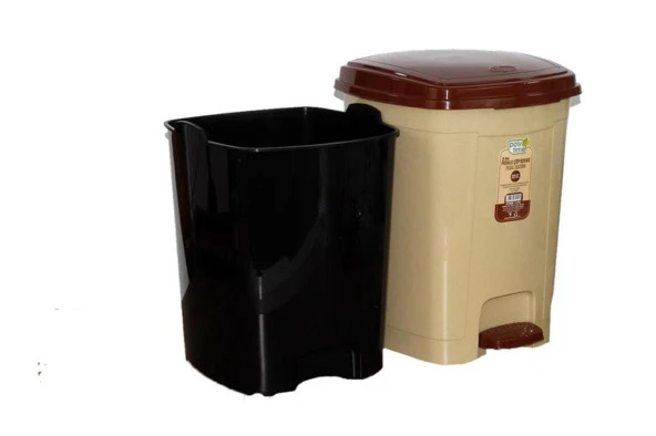 Polytime Pedallı Basmalı 6 Litre Çöp Kutusu Kovası - Çıkarılabilir İç Kovalı - Krem - 28 x 22 x 22 Cm