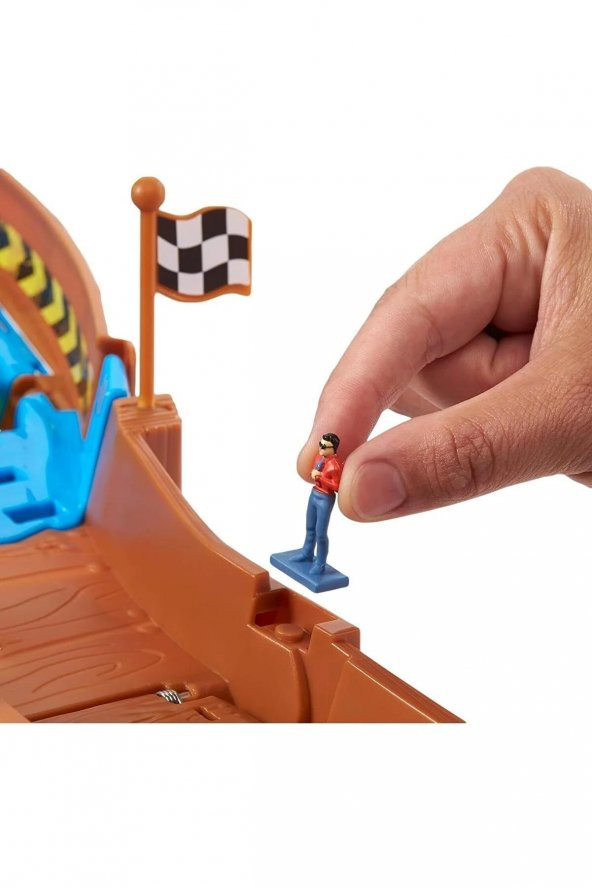 Hot Wheels Monster Trucks Heyecanlı Yarışlar Oyun Seti - 4