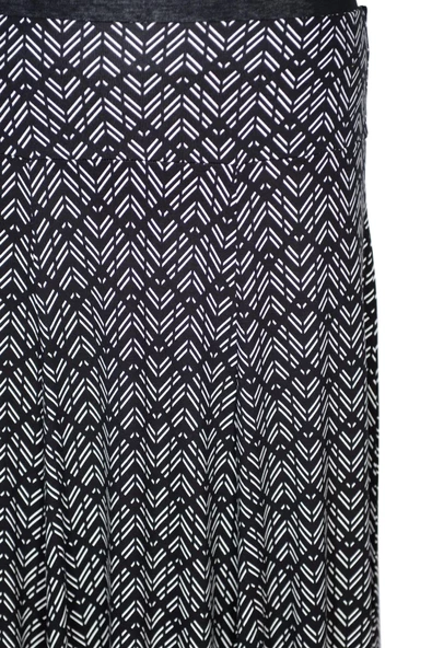Barem Kadın Arzu Korsajlı 6 Parça Zikzak Desen Siyah Etek - Resim 2