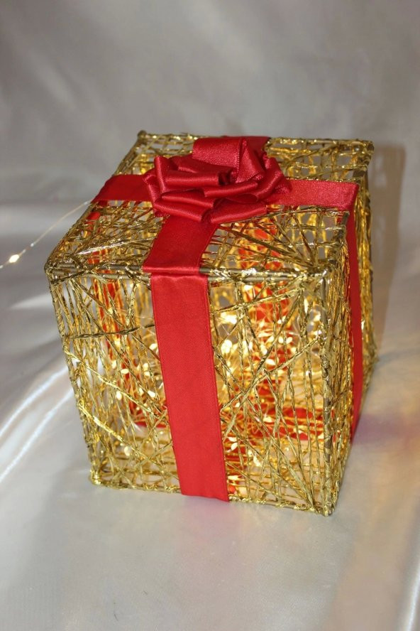 Yılbaşı Ağacı Noel Led Işıklı Hediye Kutusu Paketi Yılbaşı Gold 15*15*15 - 5