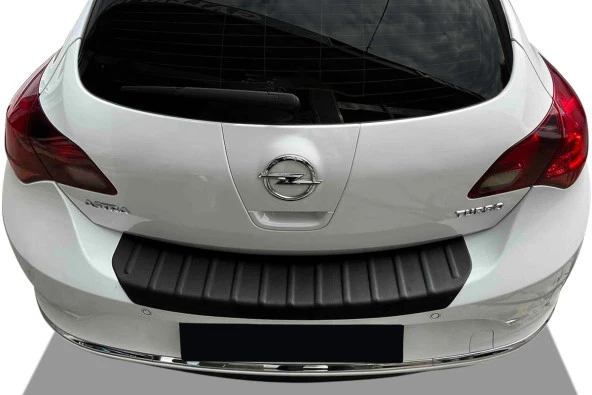 OMSA Opel Astra J HB Arka Tampon Eşiği Plastik 2010-2018 Arası