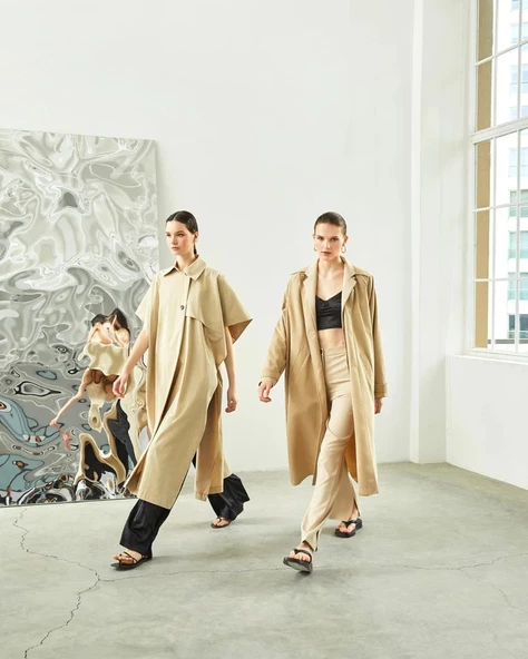 Kolsuz Oversize Bej Trençkot - 2