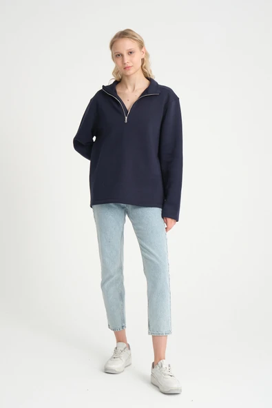 Kadın Rahat Kalıp İçi Polarlı 3 iplik Yarım Fermuarlı SweatShırt spr24swK21