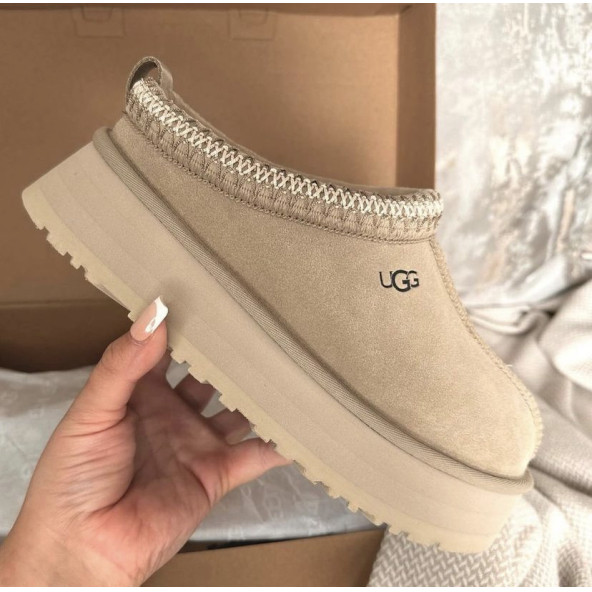 UGG Tazz Slipper Cream